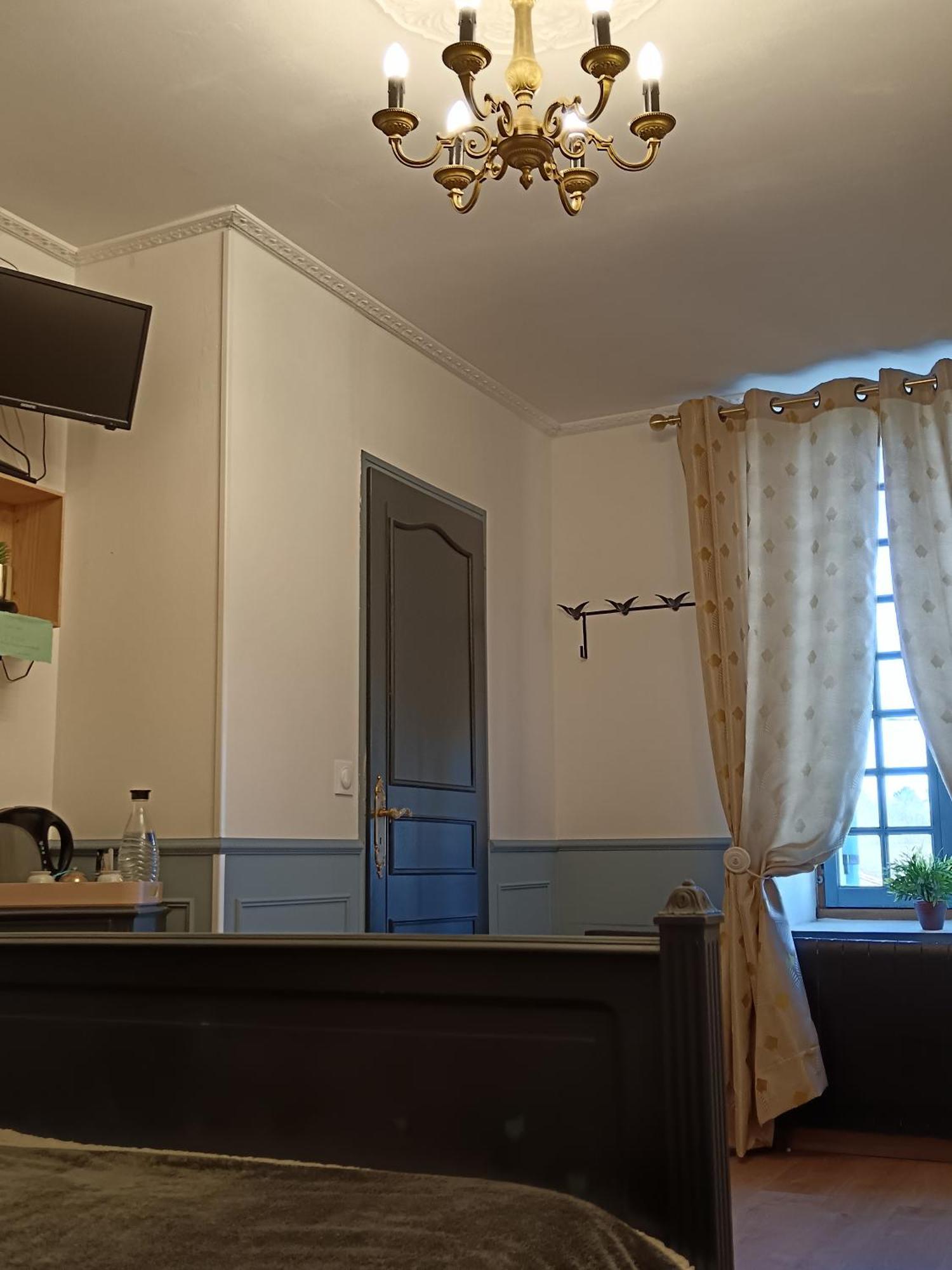 Bed and Breakfast La Belle Epoque Le Fouilloux Экстерьер фото